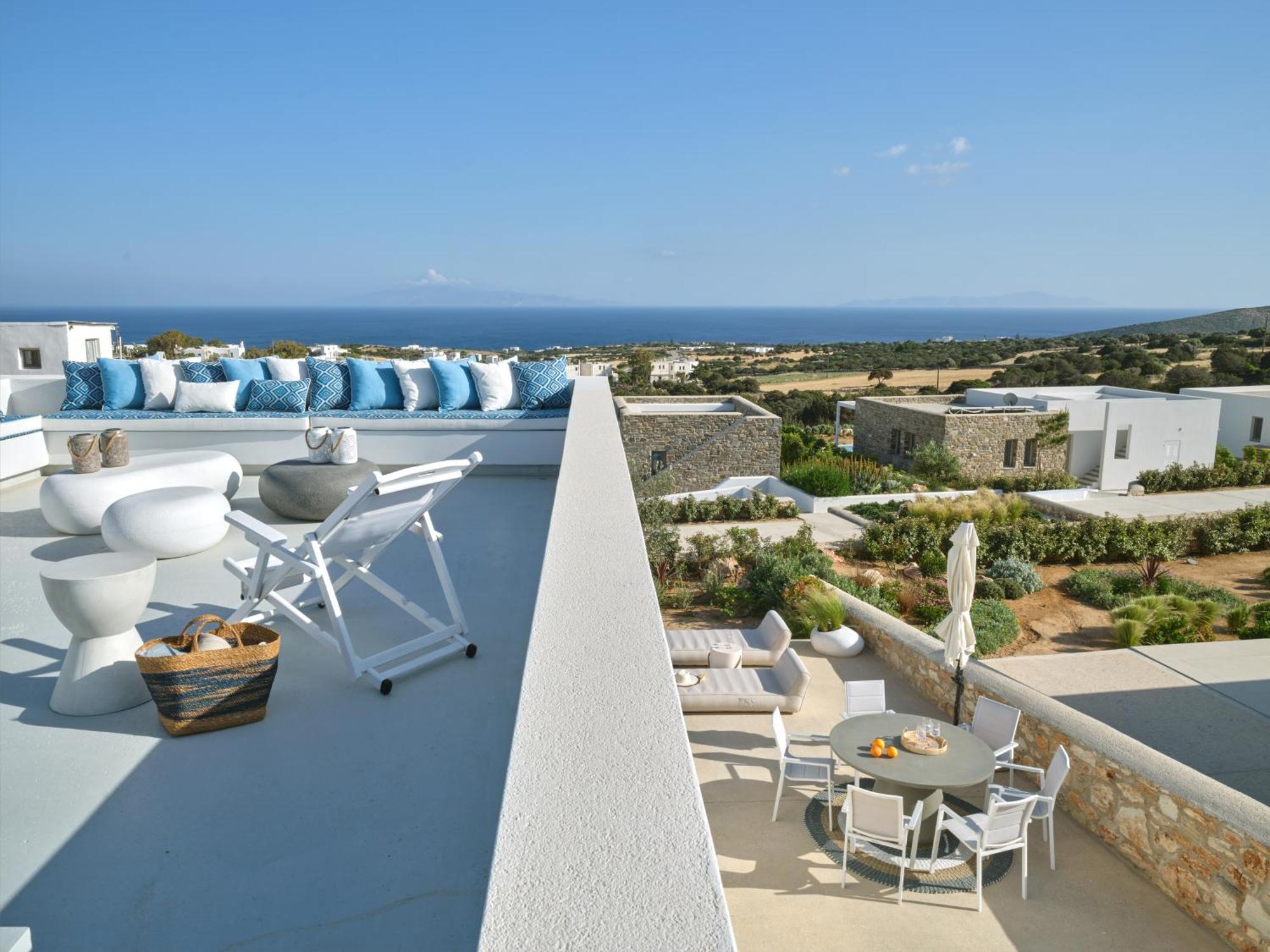 Le22, 180 Panoramic Sea Views, * Parikia (Paros)